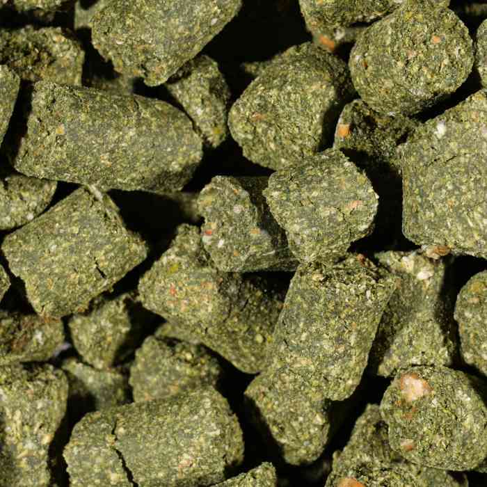 Пеллетс «Cool Water Елисеев  Зимняя Карп/Карась 10мм» 1 кг